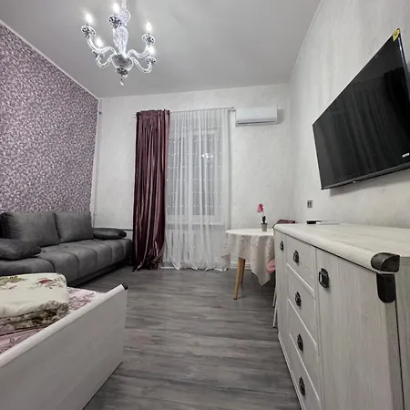 Shebbi Chic Апартаменти