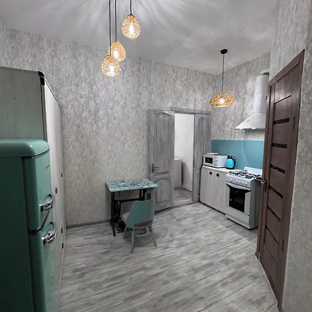 Shebbi Chic Апартаменти