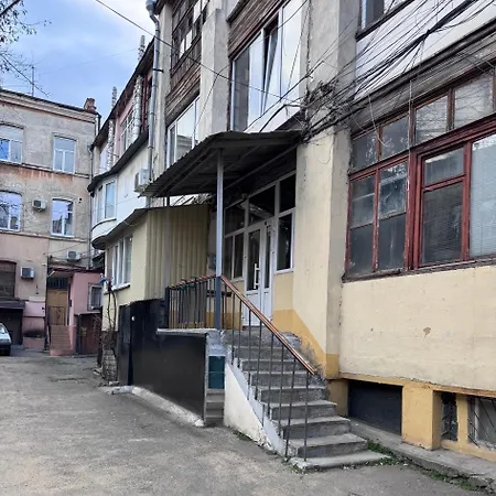 Shebbi Chic Apartment *