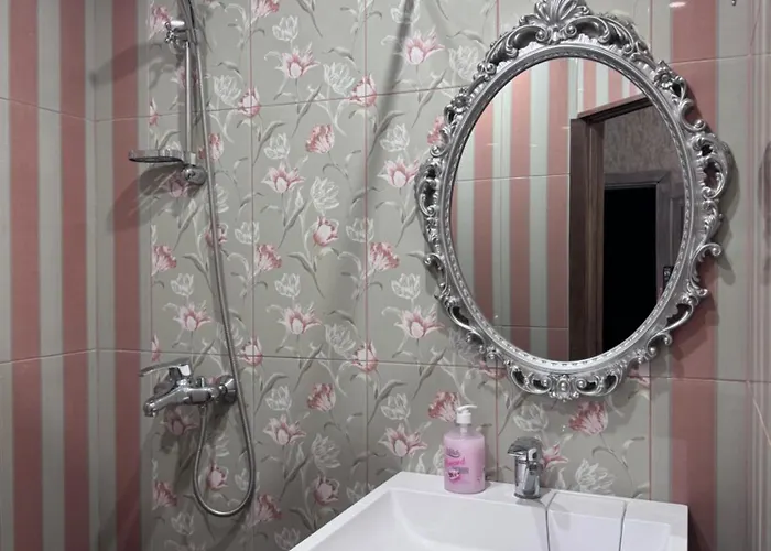 Shebbi Chic Apartment *